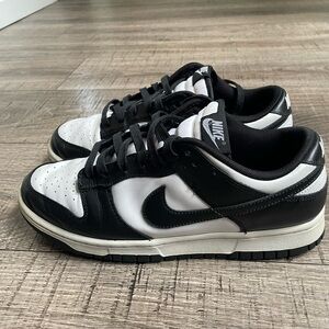 Used. Size 9 men’s. No box